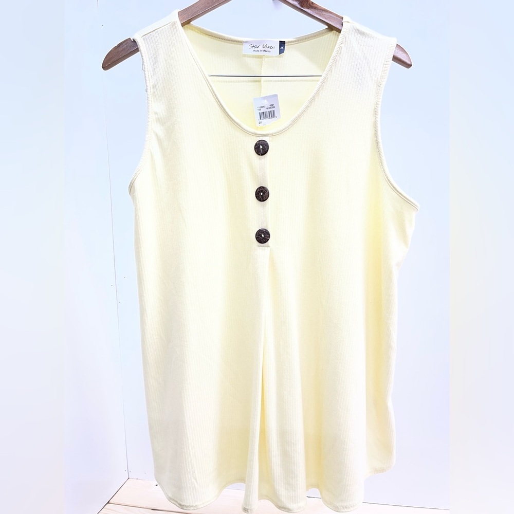 Star Vixen Butter Yellow Sleeveless Tank Top with Buttons